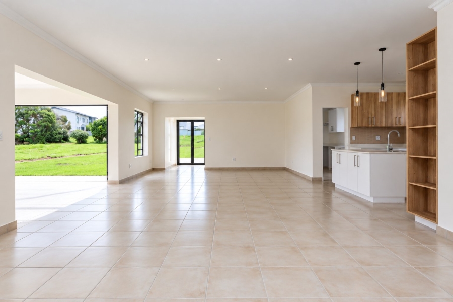 3 Bedroom Property for Sale in Le Grand Golf Estate Western Cape